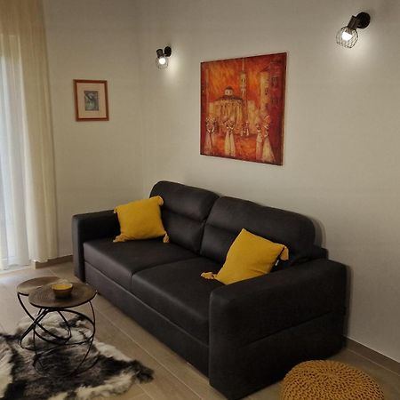 Apartmani Volga Petrcane Eksteriør bilde